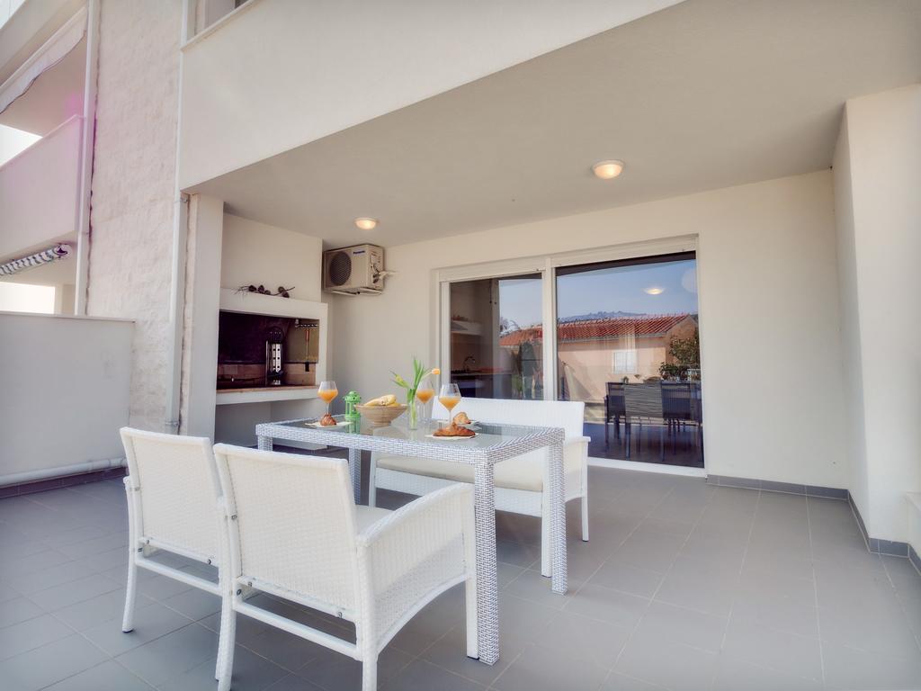 Apartment Katja Rogoznica  Phòng bức ảnh